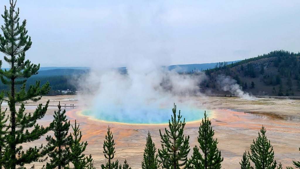 Grand Prismatic Spring and Fairy Falls Trail